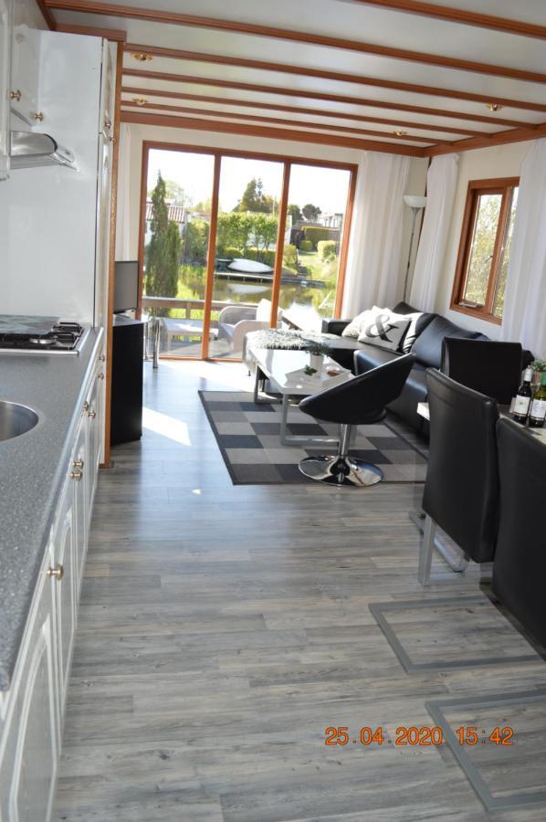 Vakantie Chalet Makkum Exterior foto